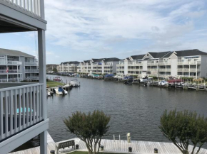 Hidden Harbour 287W